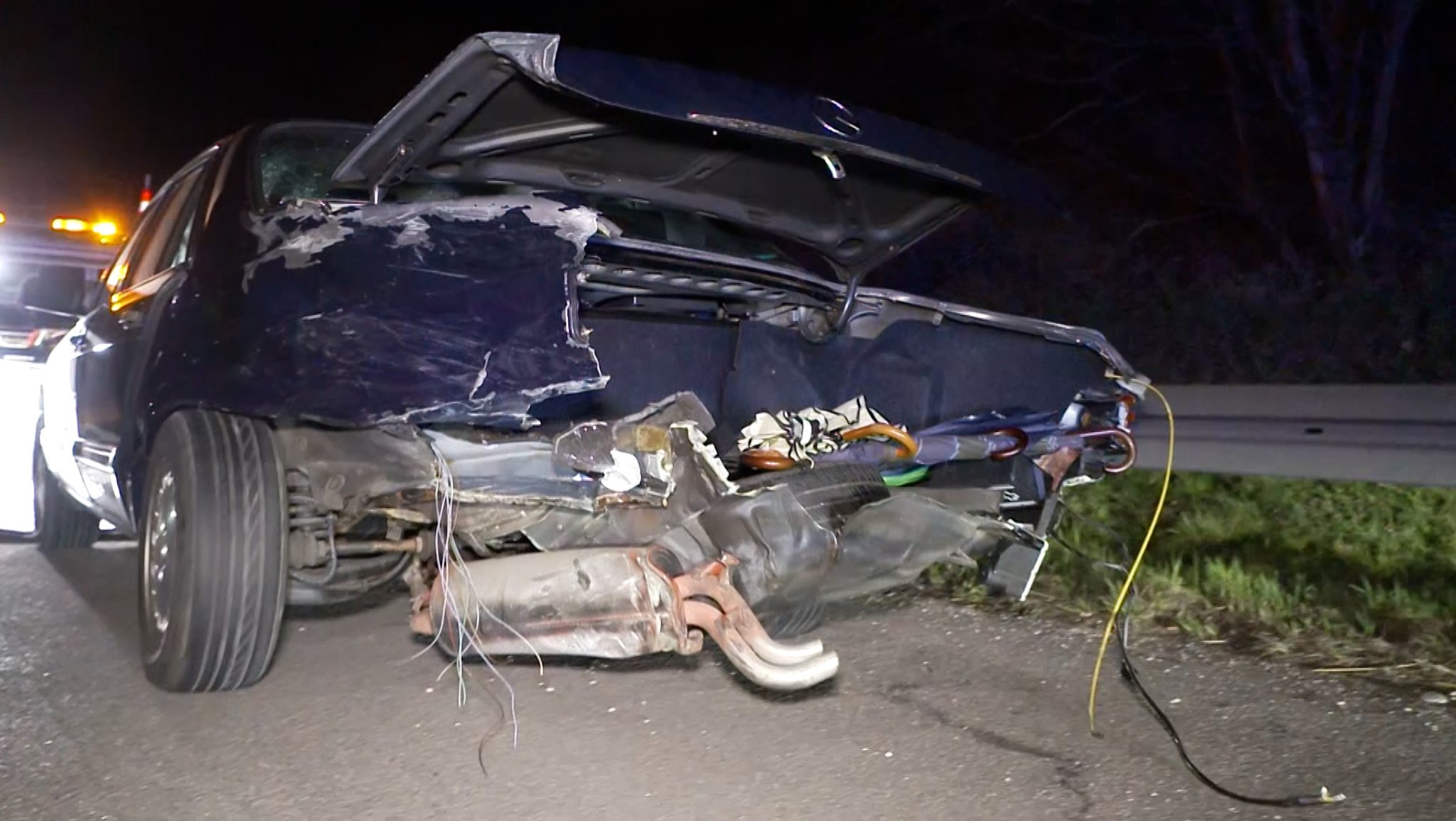 Geisterfahrer fährt in demoliertem Auto kilometerlang auf A9