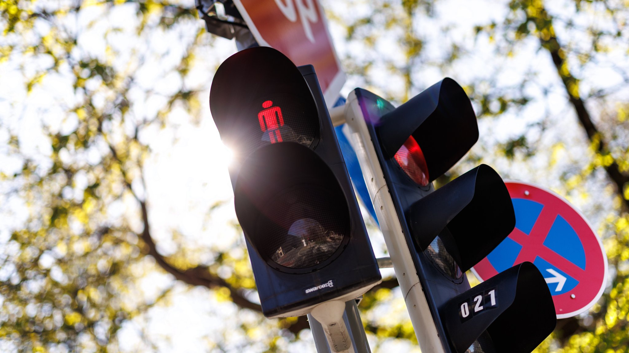 Innenminister wirbt für mehr Rücksicht im Straßenverkehr